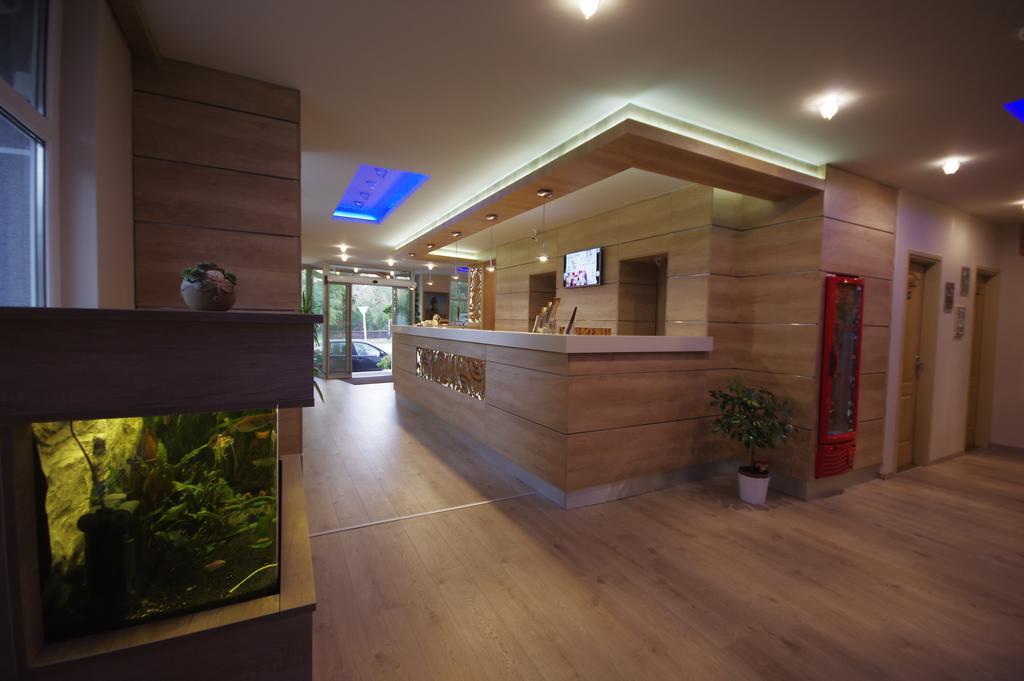 Hotel Vadaszkuert Superior Székesfehérvár المظهر الخارجي الصورة